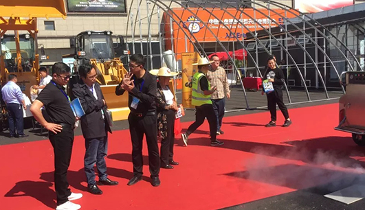 开云（中国）携带设备参加盘锦展会(图2)